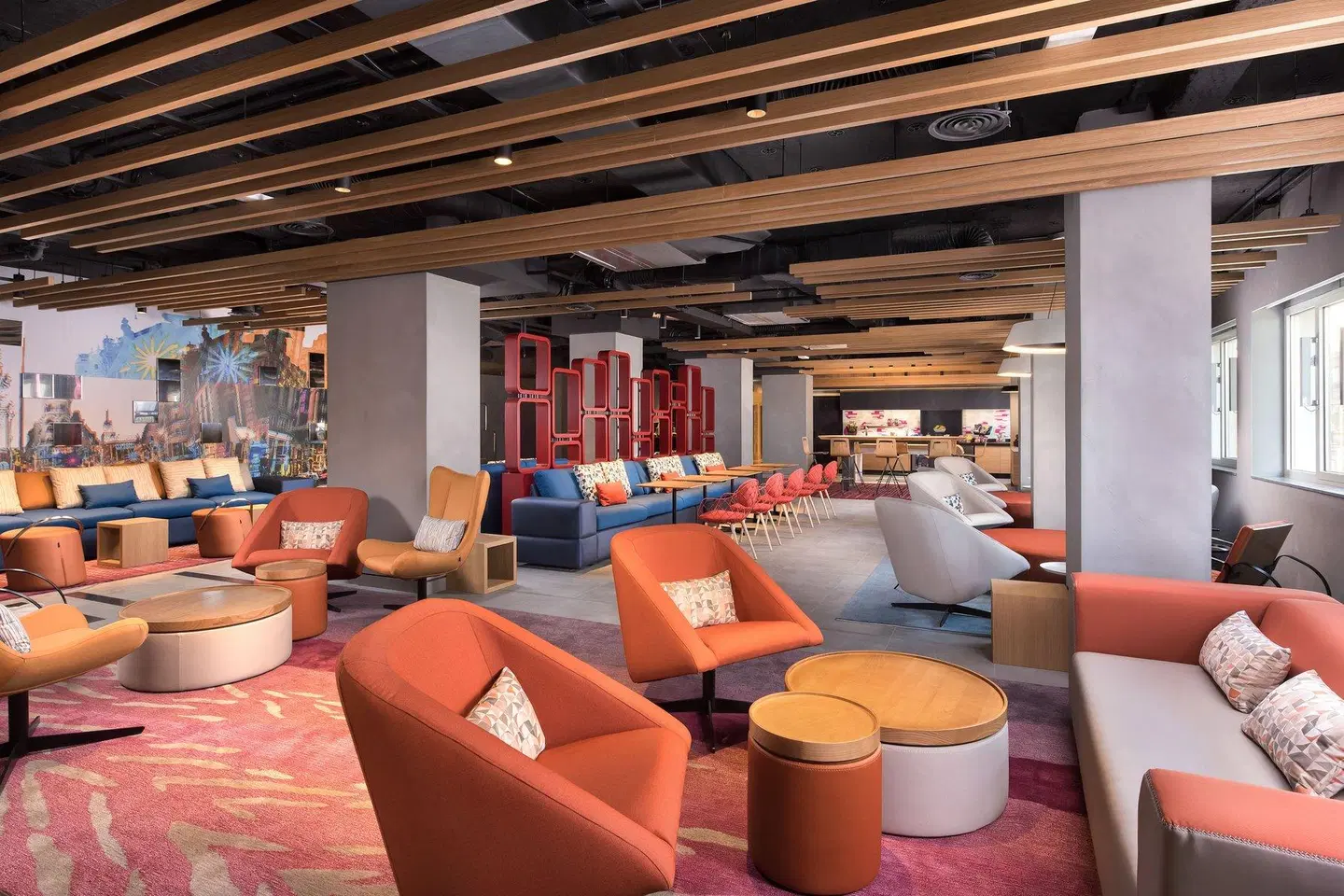 Aloft Madrid Gran Via Bar