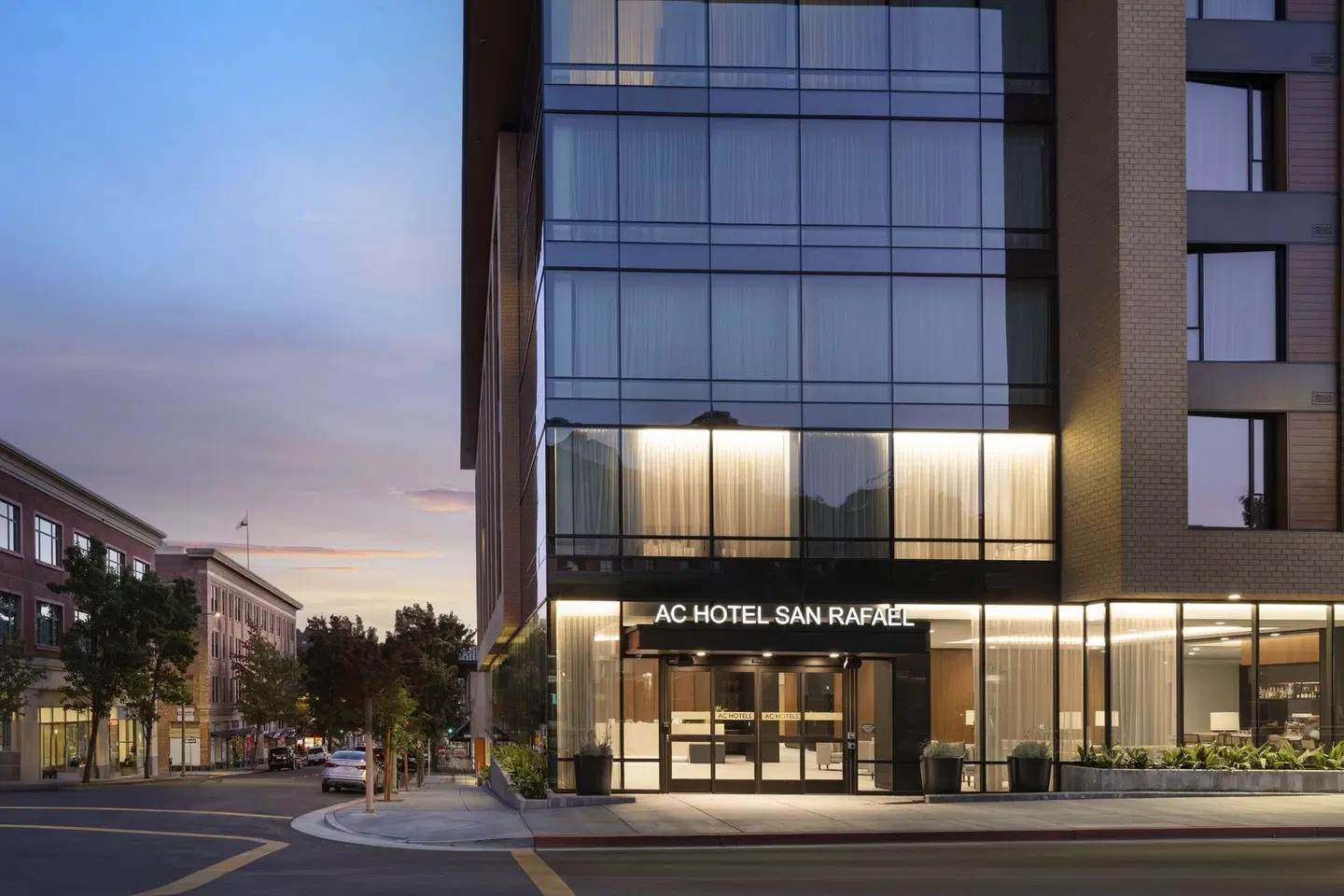 AC Hotel by Marriott San Rafael Downtown Bar