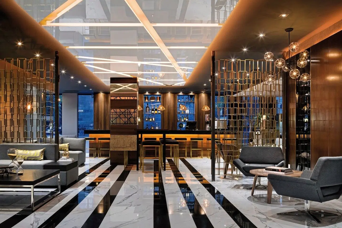 Sens Hotel Bar