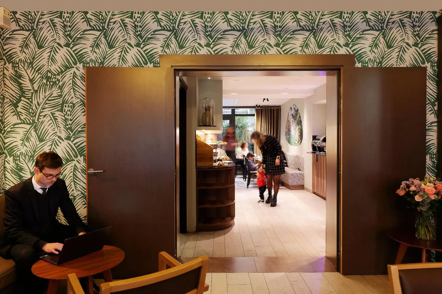 Eden LOUNGE_LOBBY