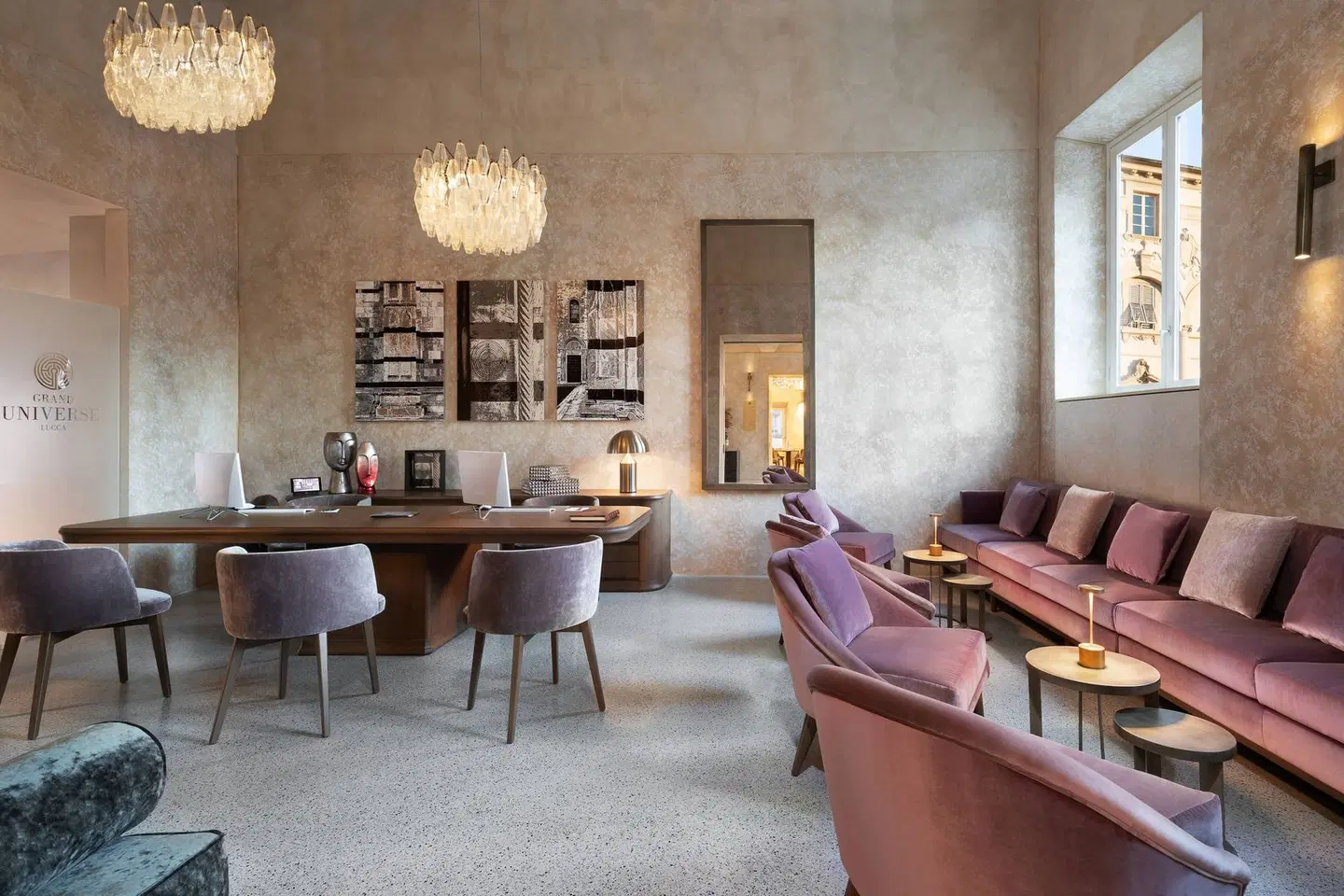 Grand Universe Lucca, Autograph Collection Bar