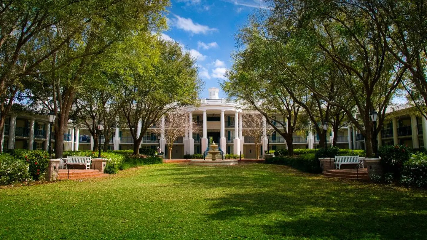 Disney's Port Orleans Resort - Riverside EXTERIOR