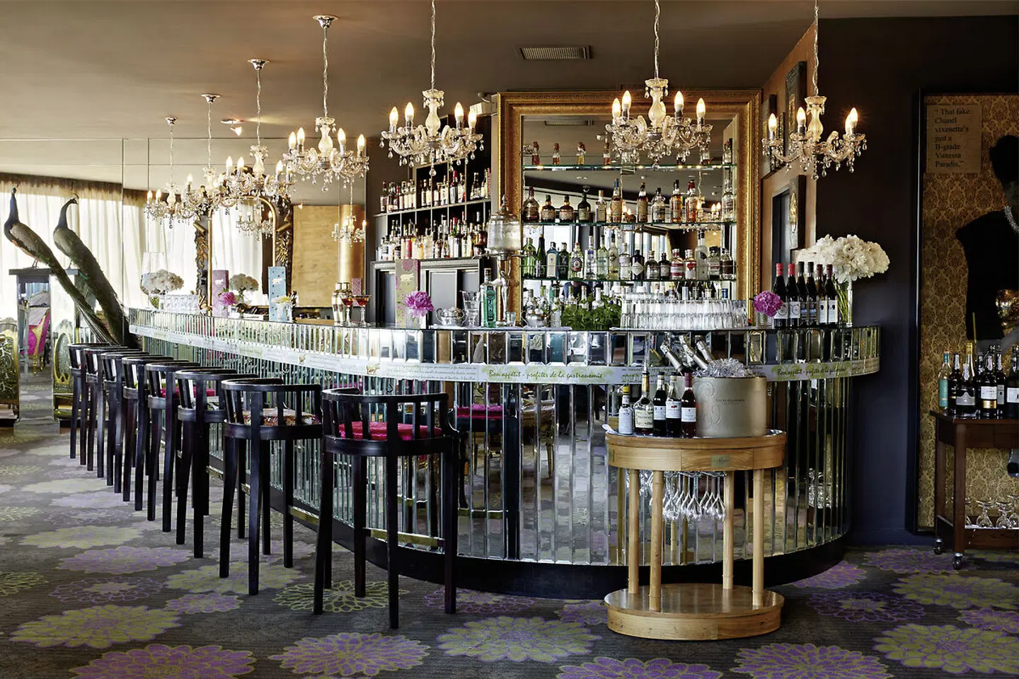 QT Wellington Bar