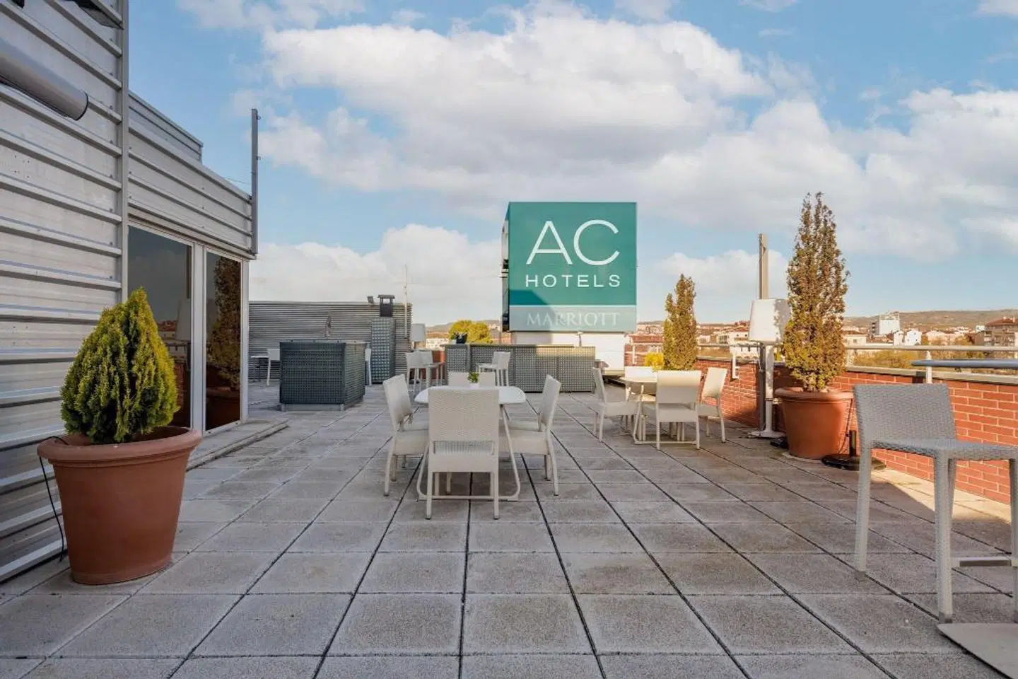 AC Hotel by Marriott Guadalajara, Spain Terrasse