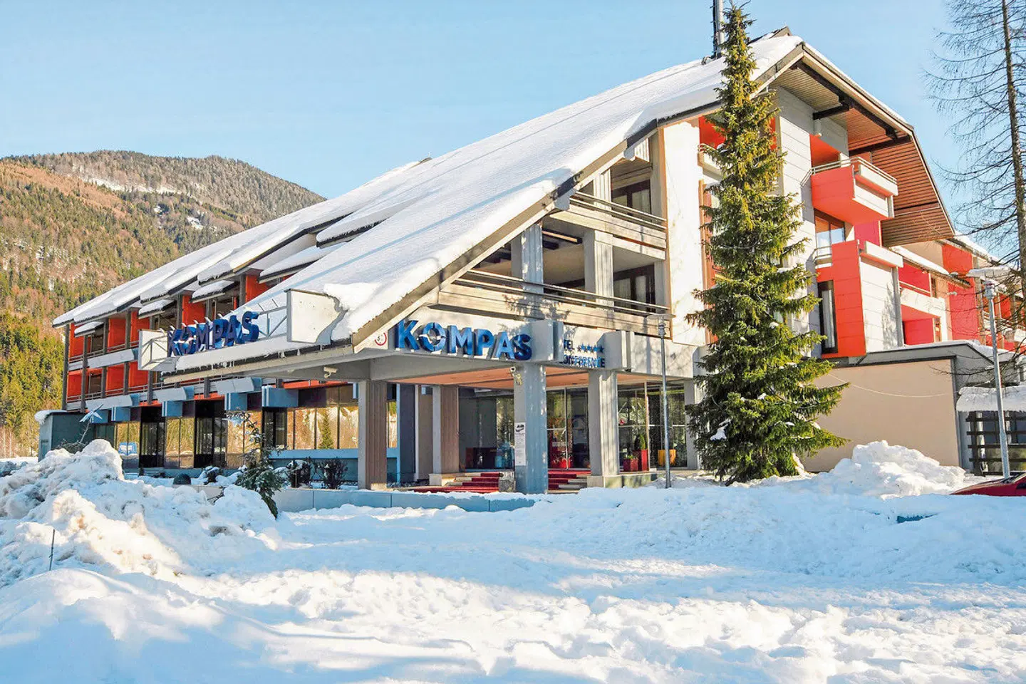 Kompas EXTERIOR