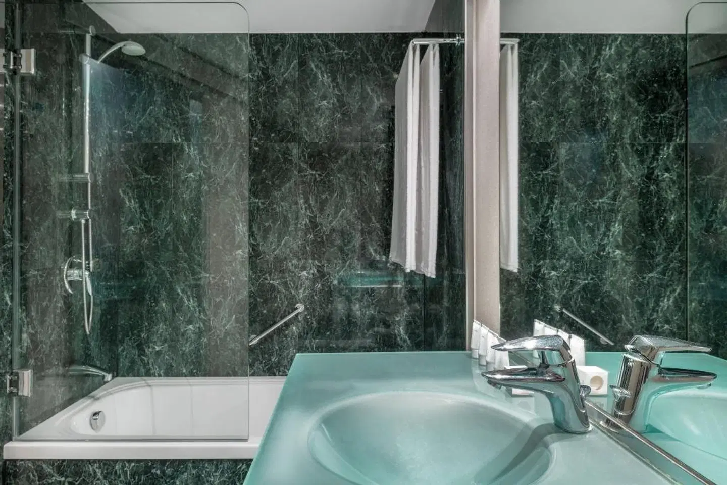 AC Hotel by Marriott Gran Canaria Badezimmer