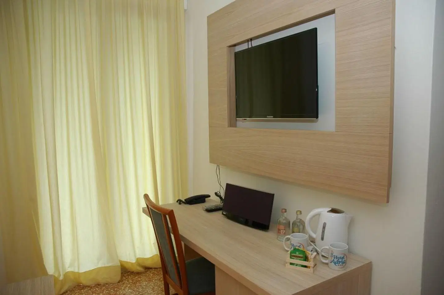 Adria ROOM_EXAMPLE