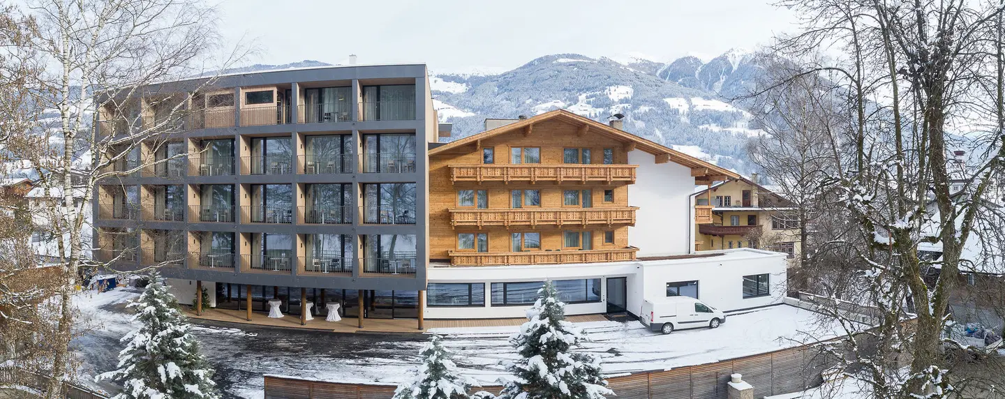 Kosis Sports Lifestyle Hotel EXTERIOR
