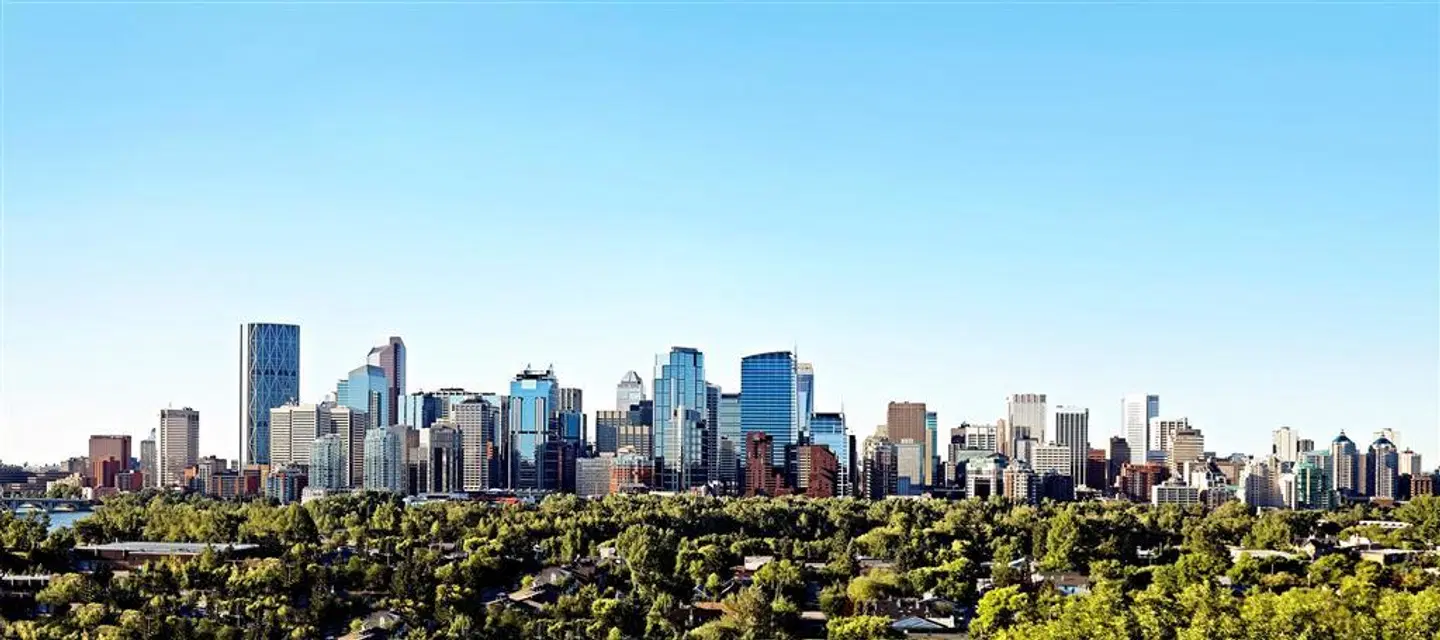 Sheraton Suites Calgary Eau Claire LANDSCAPE