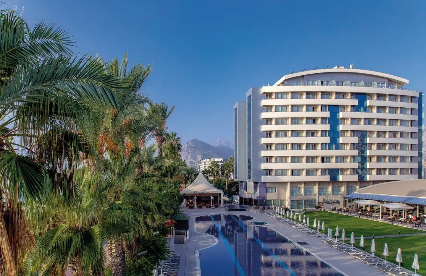 Porto Bello Hotel Resort & Spa EXTERIOR