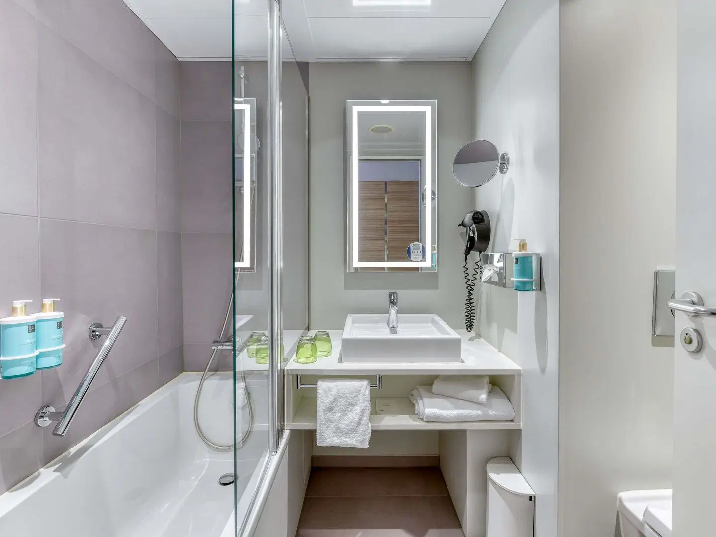 Novotel Koeln City Hotel Badezimmer