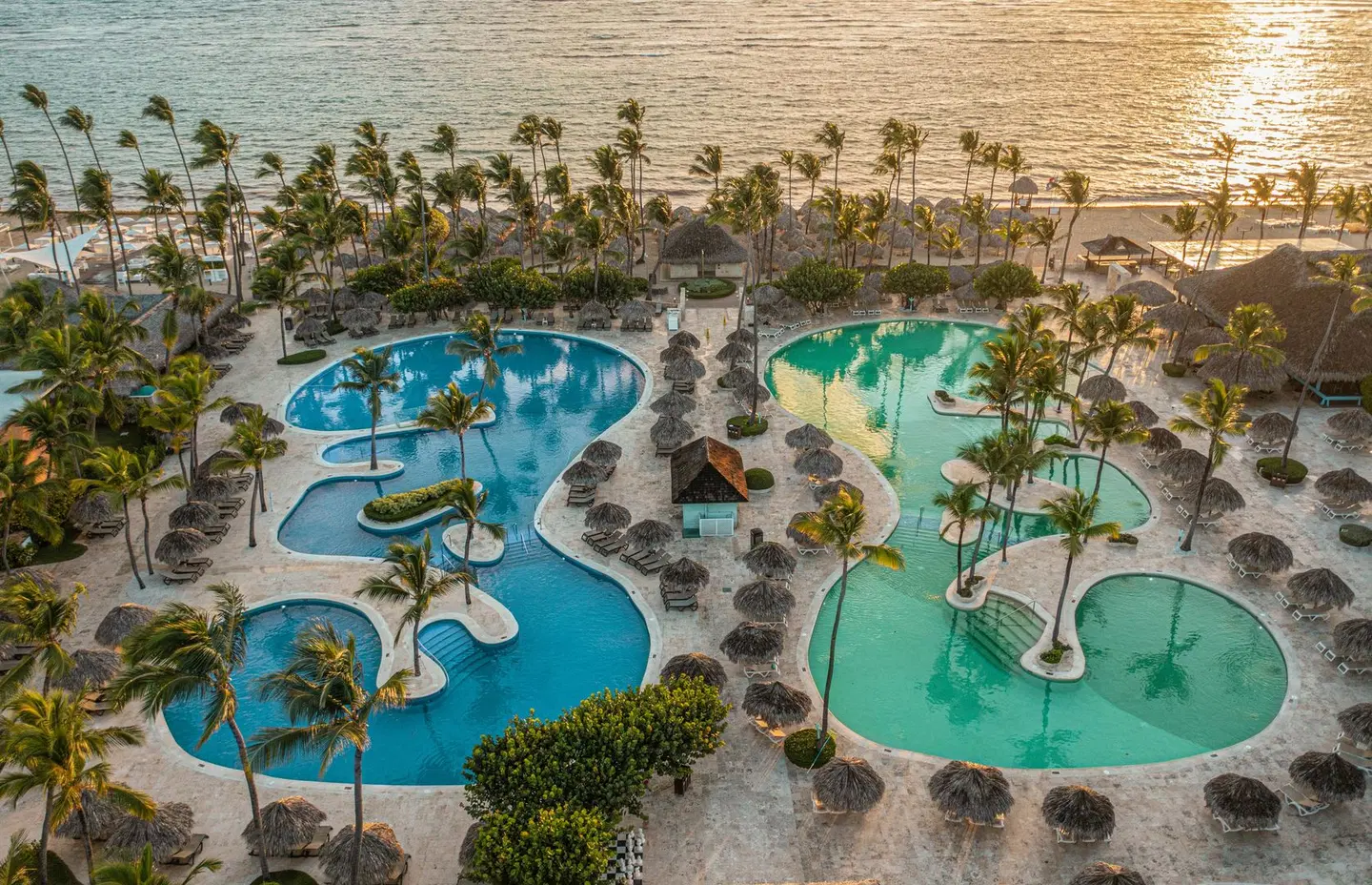 Iberostar Waves Dominicana OUTDOOR_POOL