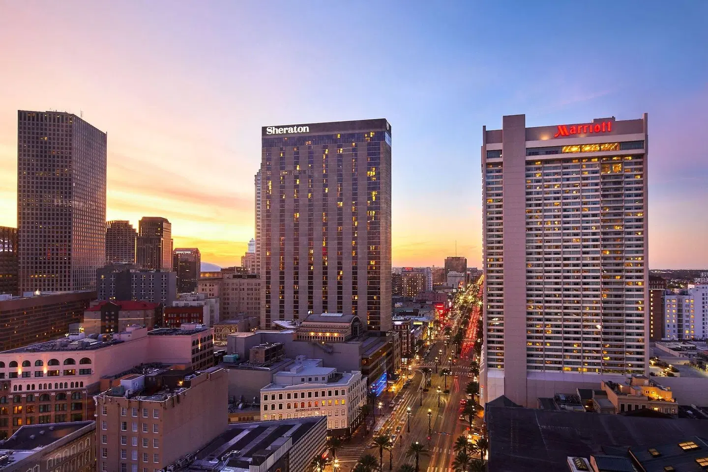 New Orleans Marriott EXTERIOR