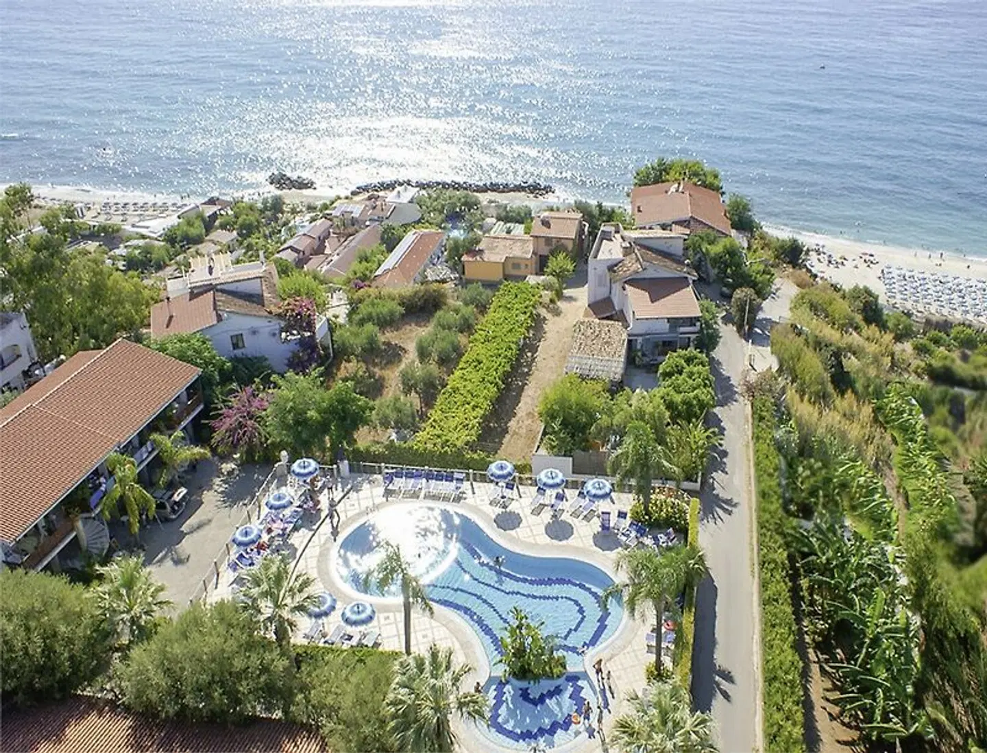 Tonicello Resort & Spa EXTERIOR