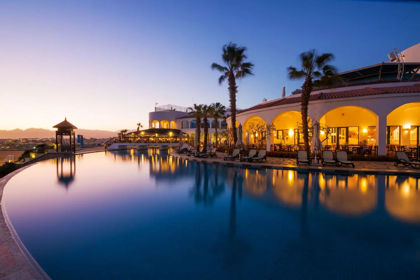 Reef Oasis Blue Bay Resort & Spa OUTDOOR_POOL
