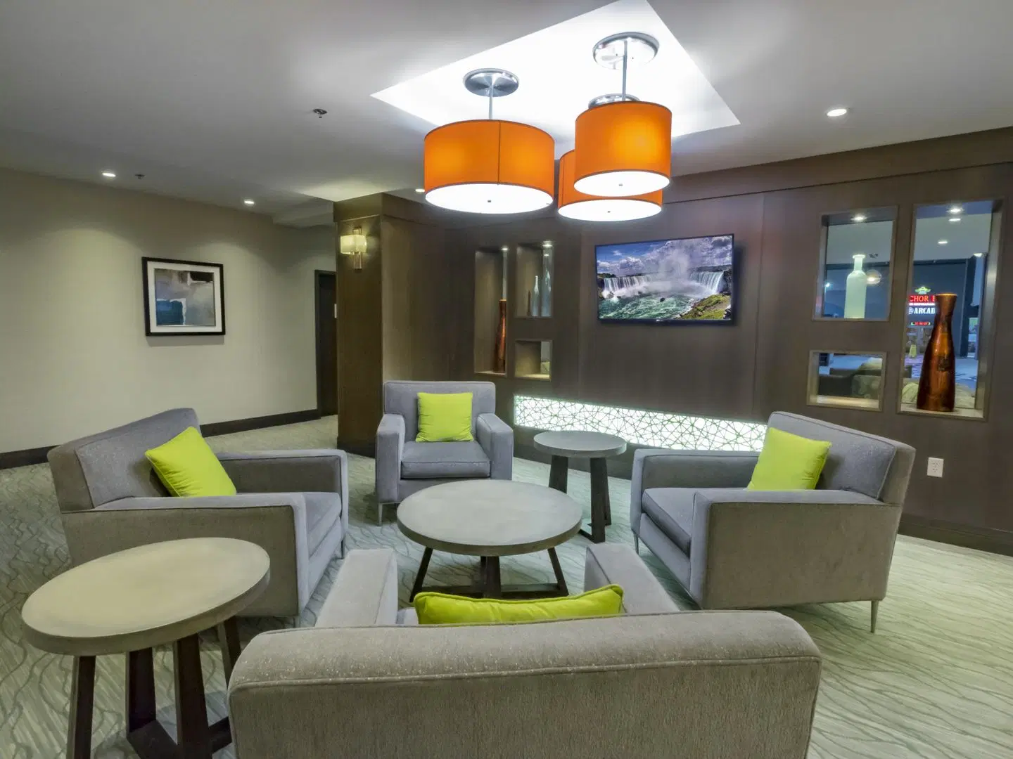 Holiday Inn Niagara Falls-Scenic Downtown by IHG LOUNGE_LOBBY