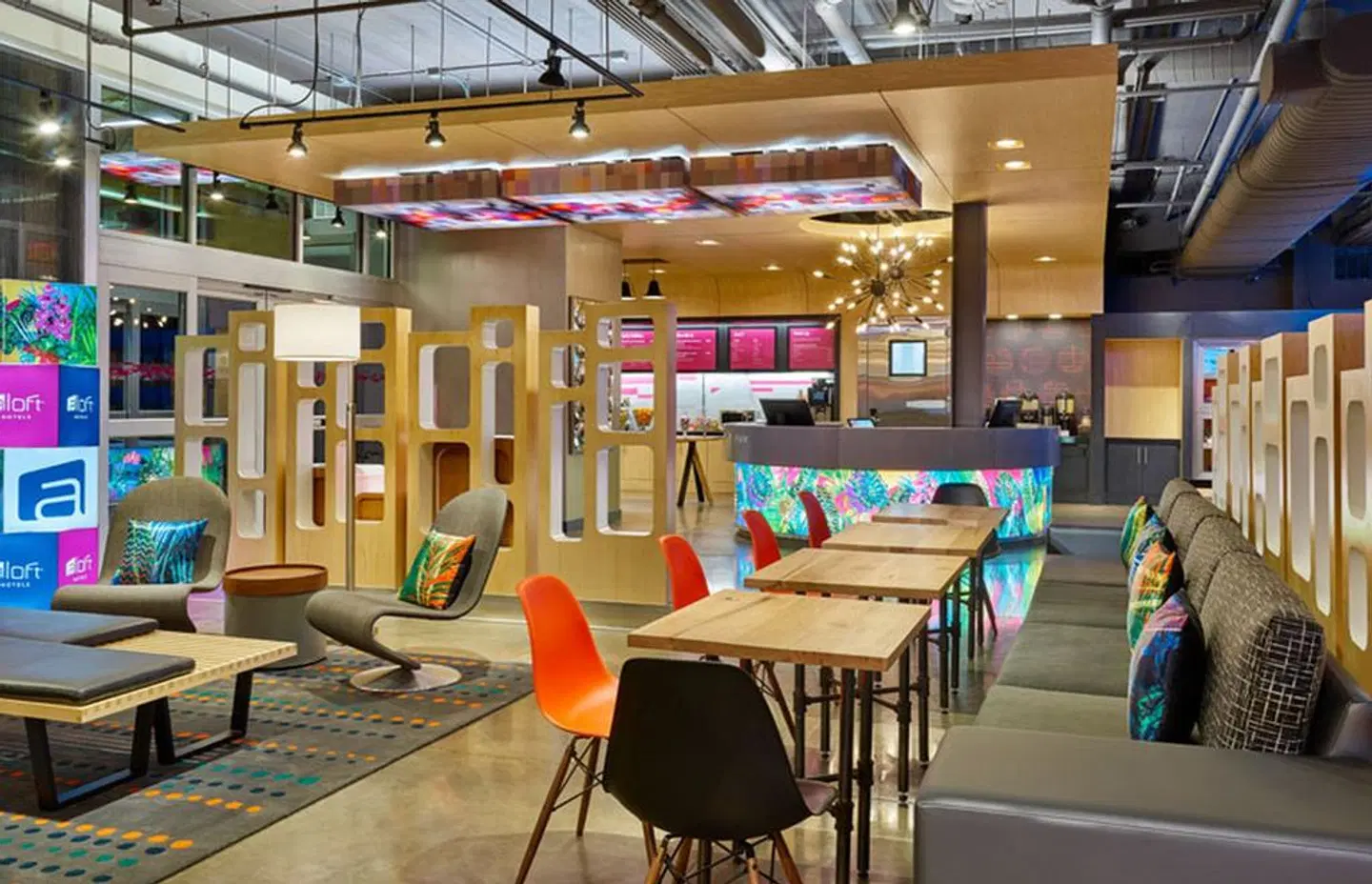 Aloft Austin Northwest Bar