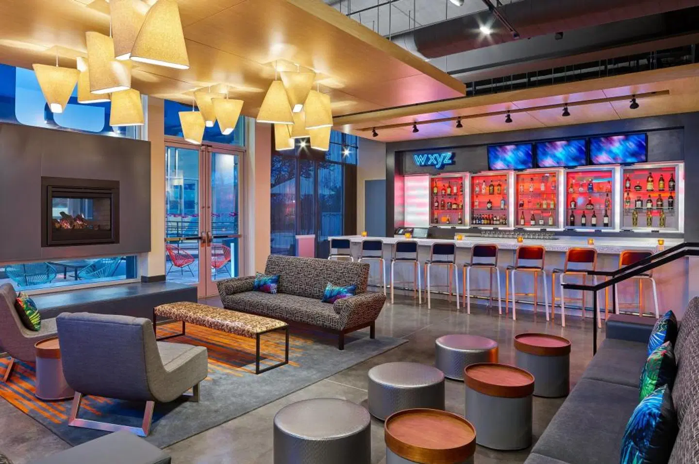 Aloft Austin Northwest Bar