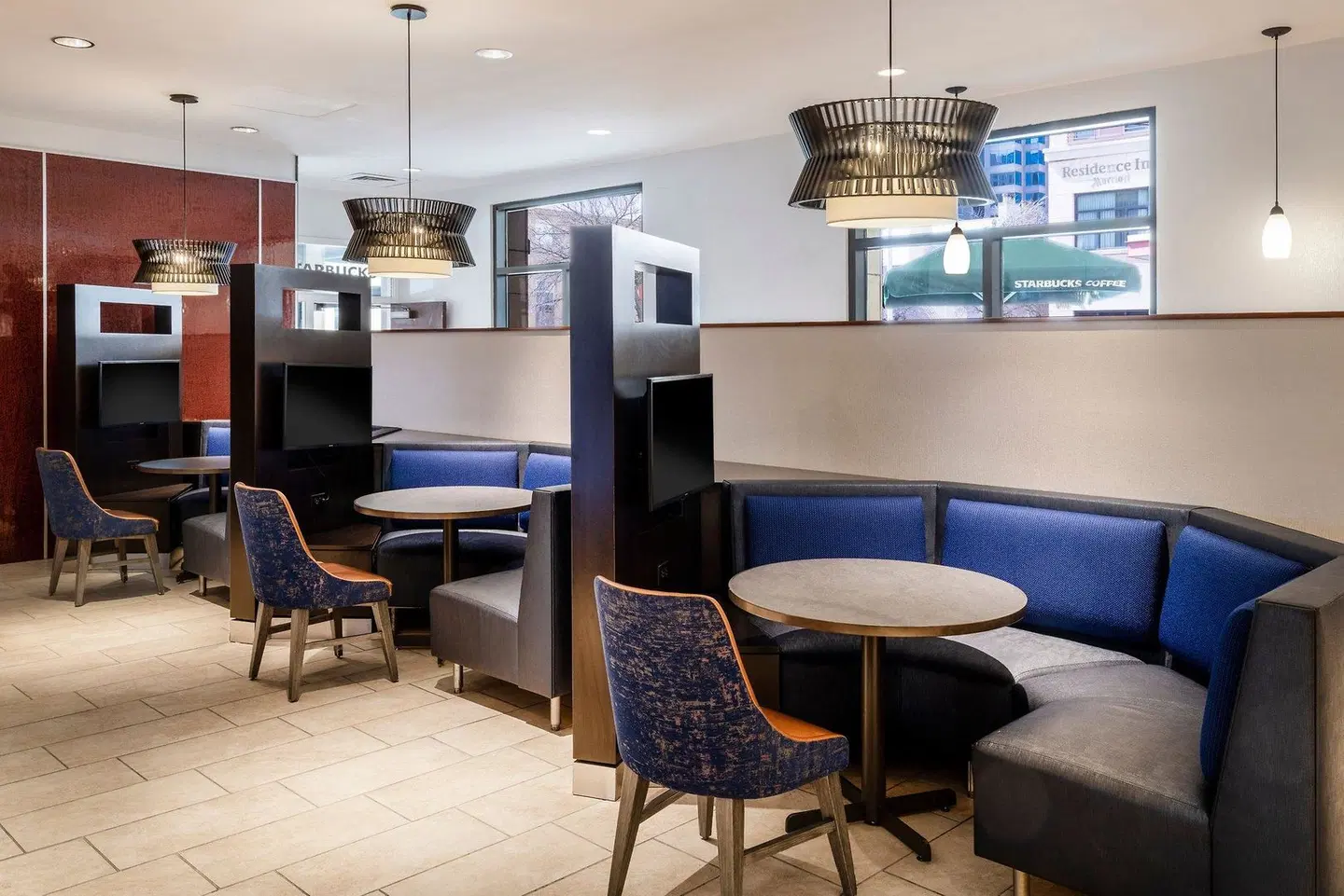 Courtyard by Marriott Austin Downtown/Convention Center Bar