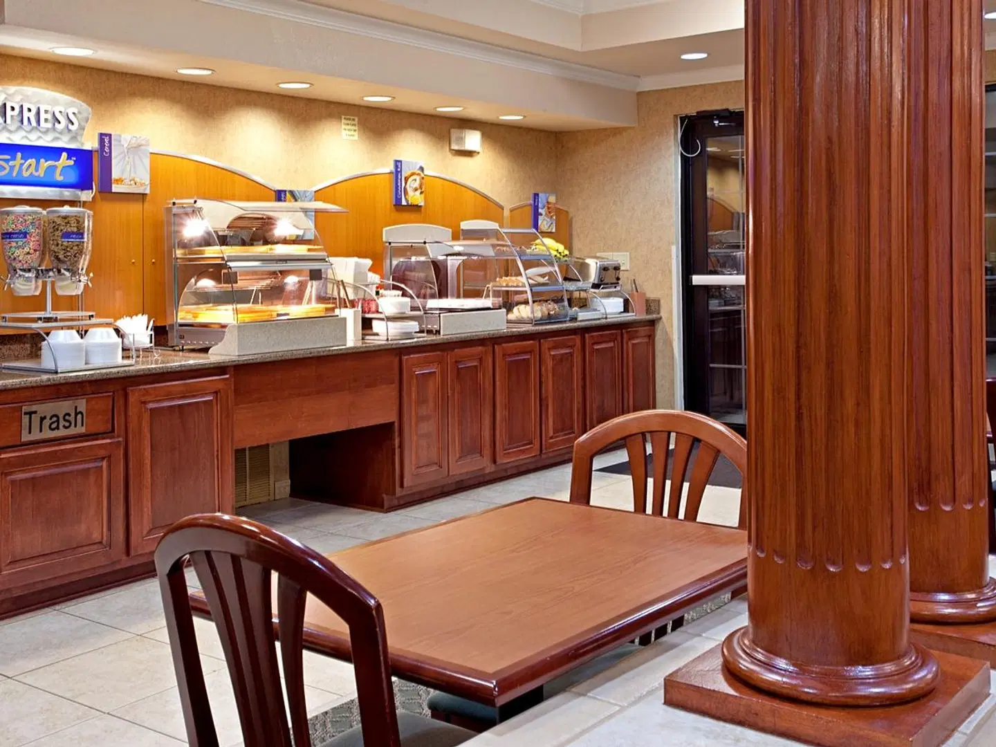Holiday Inn Express & Suites Austin NW - Lakeline by IHG Restaurant