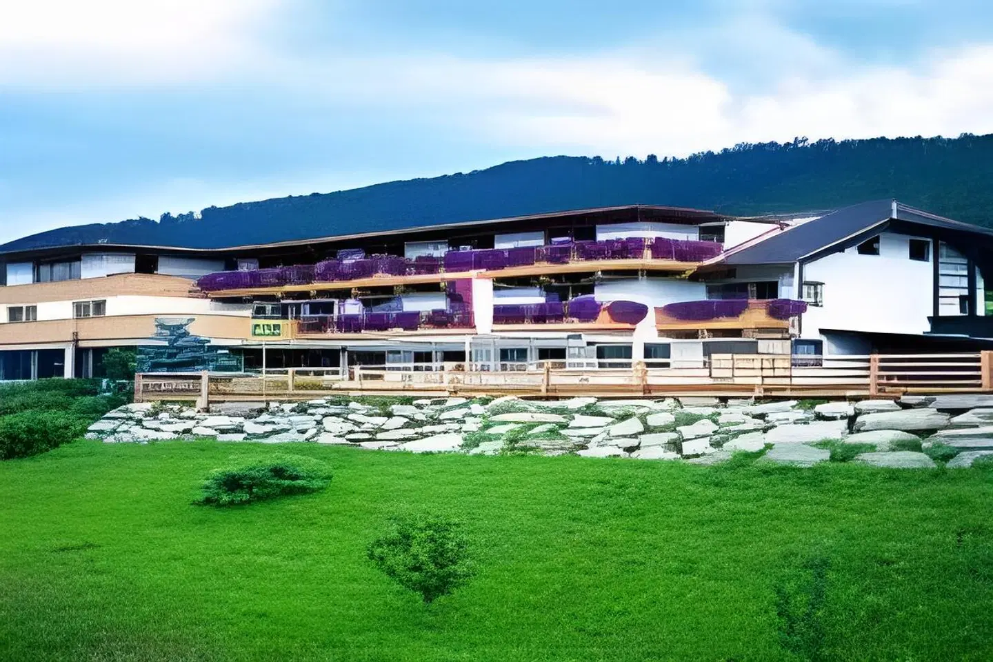 Bergkranz EXTERIOR