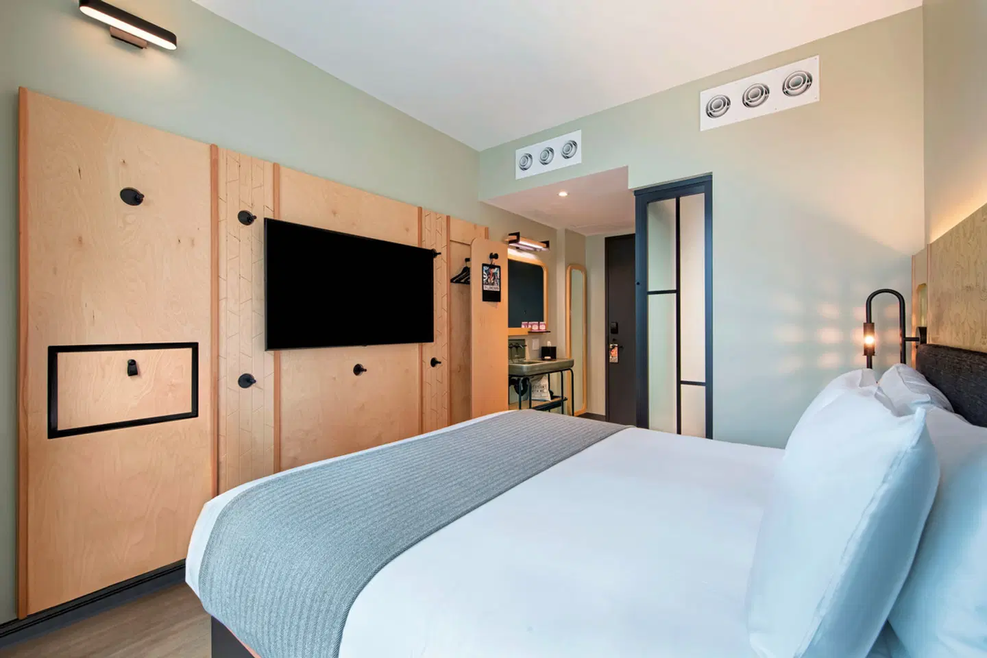 Moxy Brooklyn Williamsburg ROOM_EXAMPLE