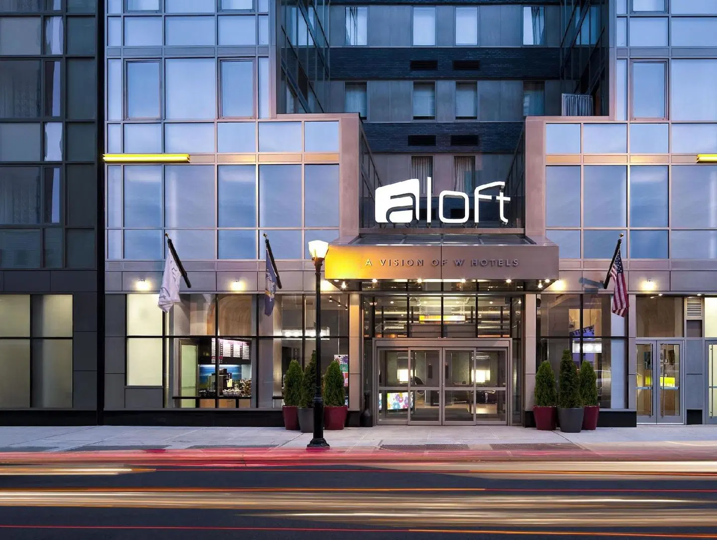 Aloft New York Brooklyn EXTERIOR