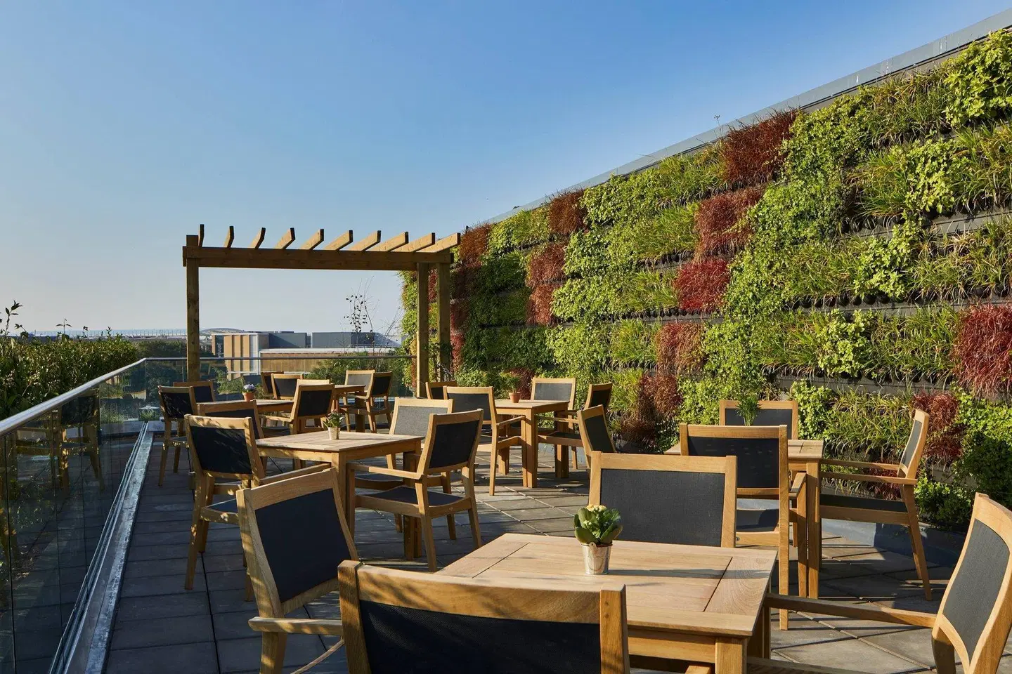 Courtyard by Marriott Oxford City Centre Terrasse
