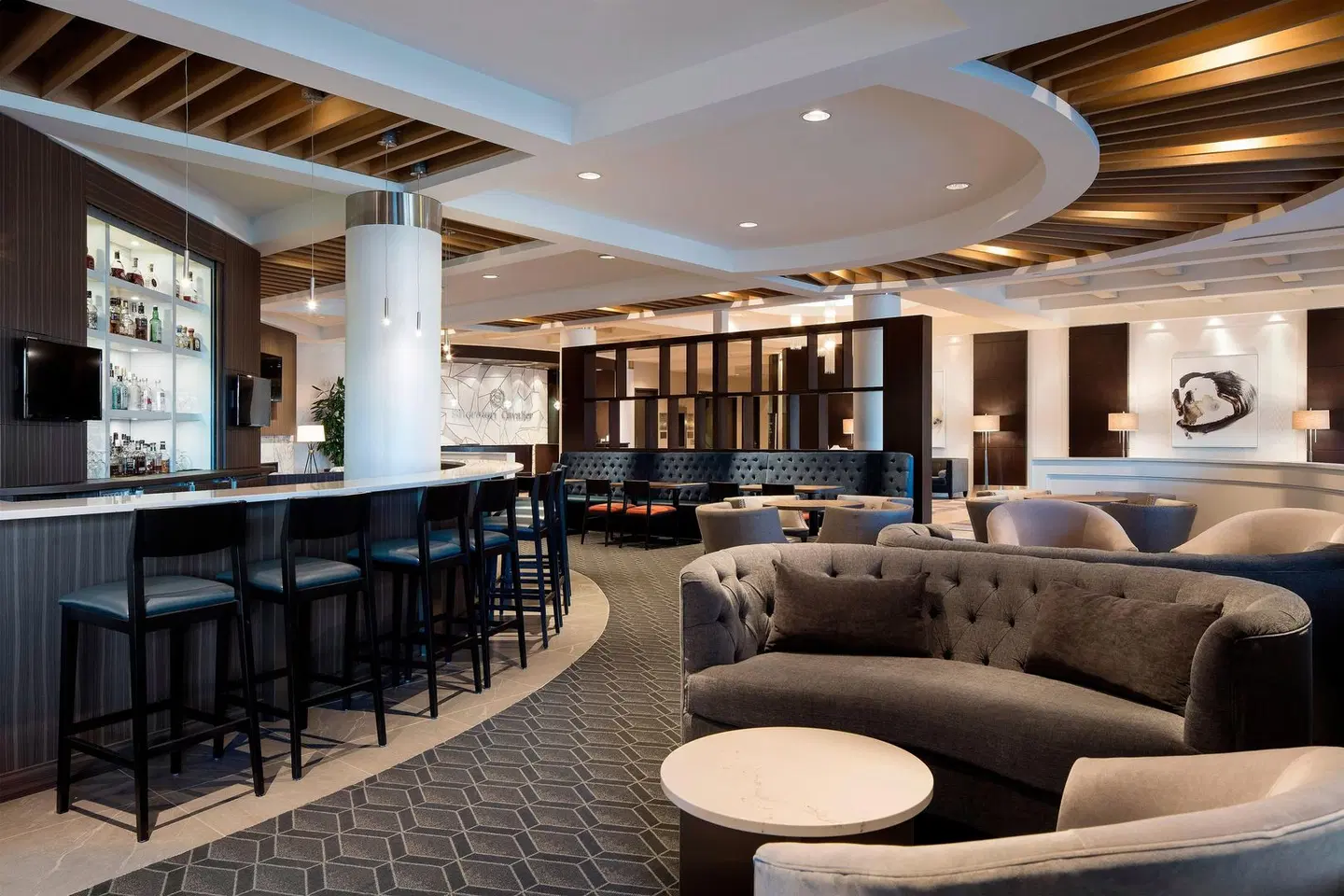 Sheraton Cavalier Calgary Hotel Bar