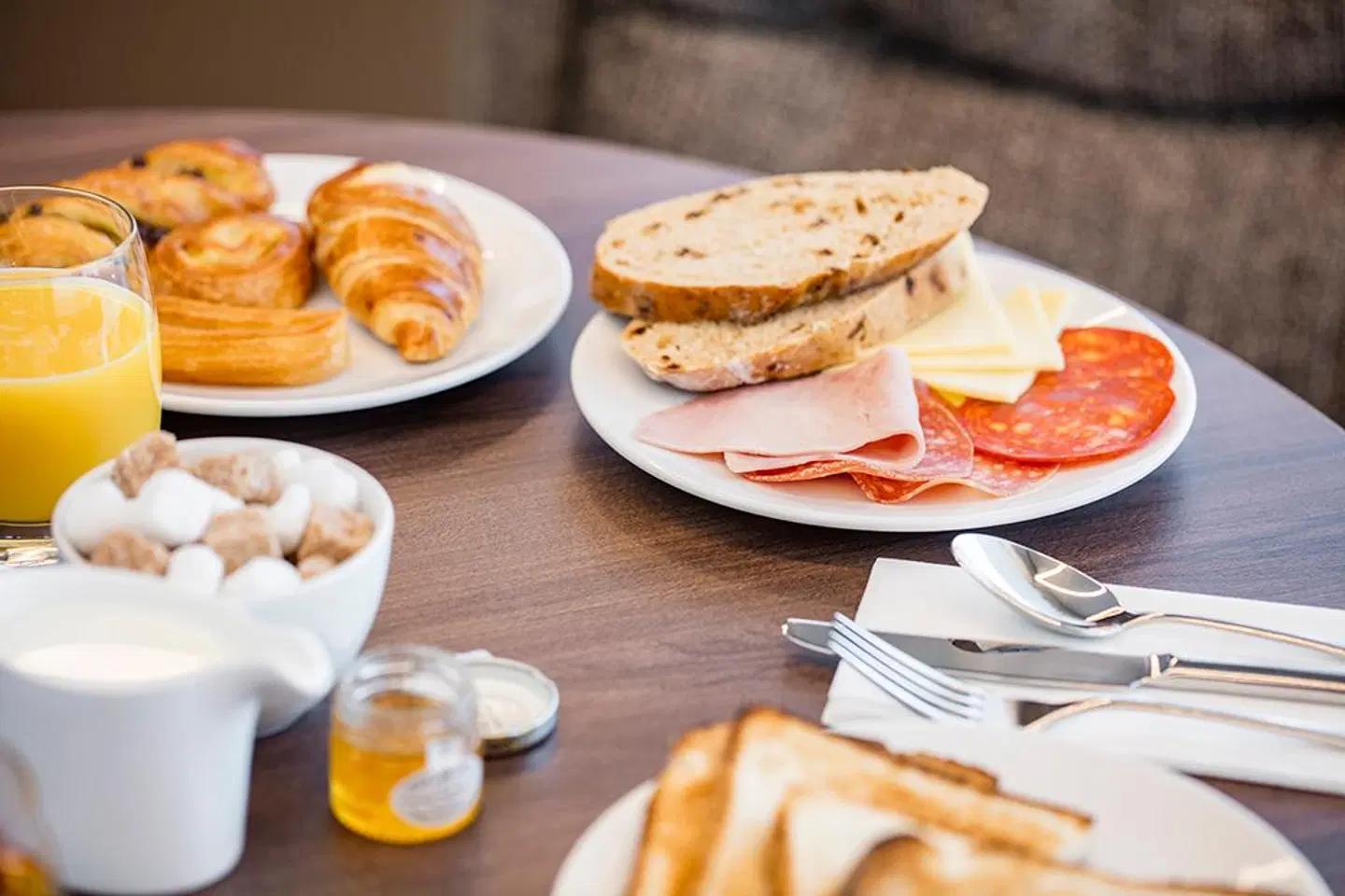 AC Hotel by Marriott Manchester Salford Quays Restaurant