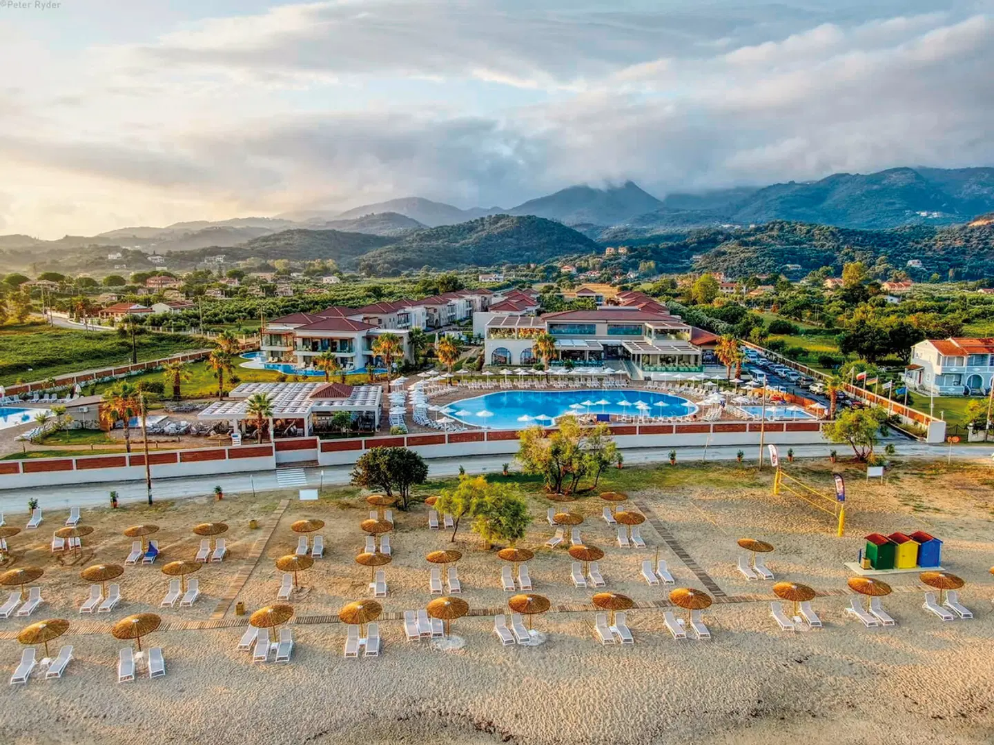 Almyros Beach Resort & Spa EXTERIOR