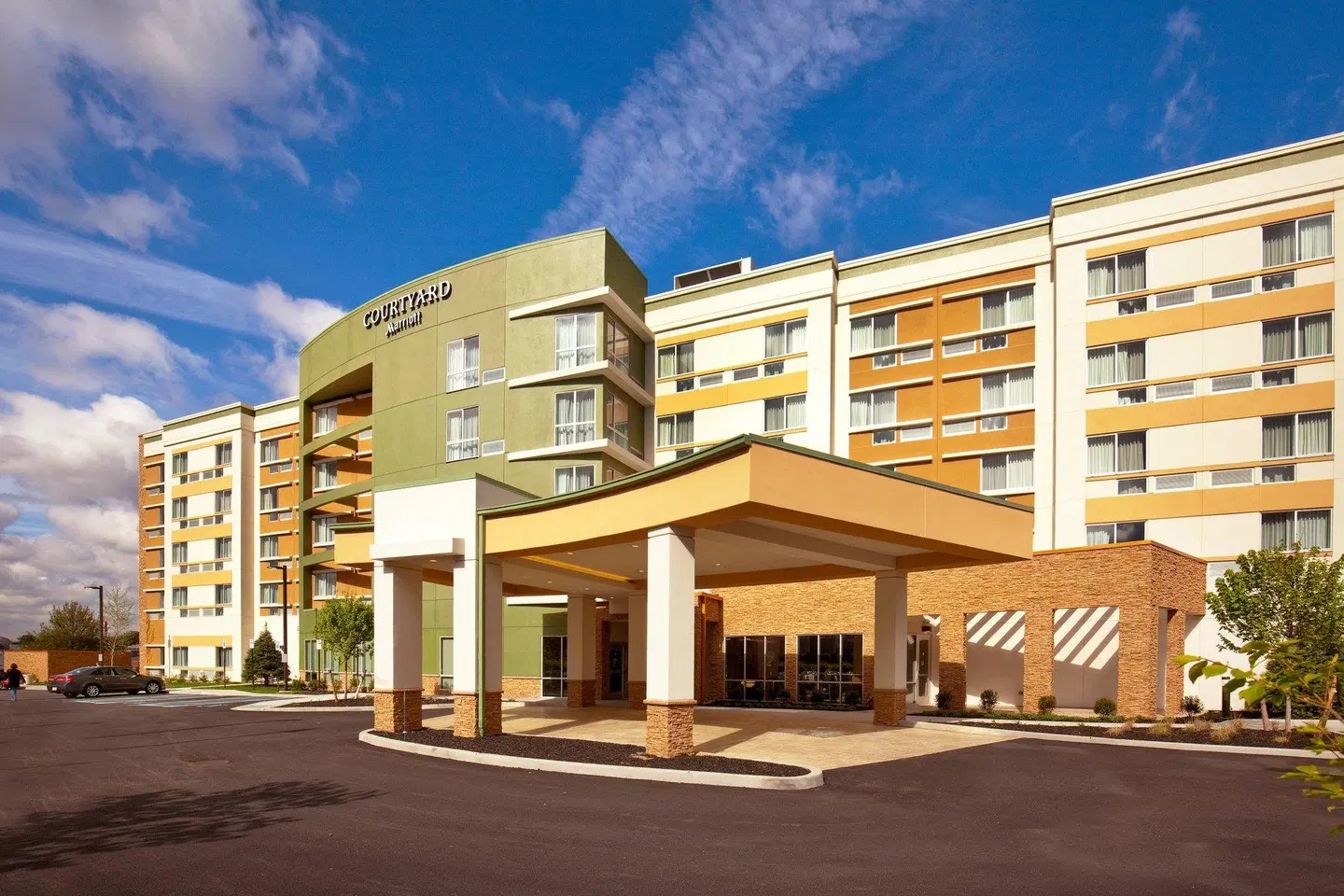 Courtyard by Marriott Yonkers Westchester County EXTERIOR