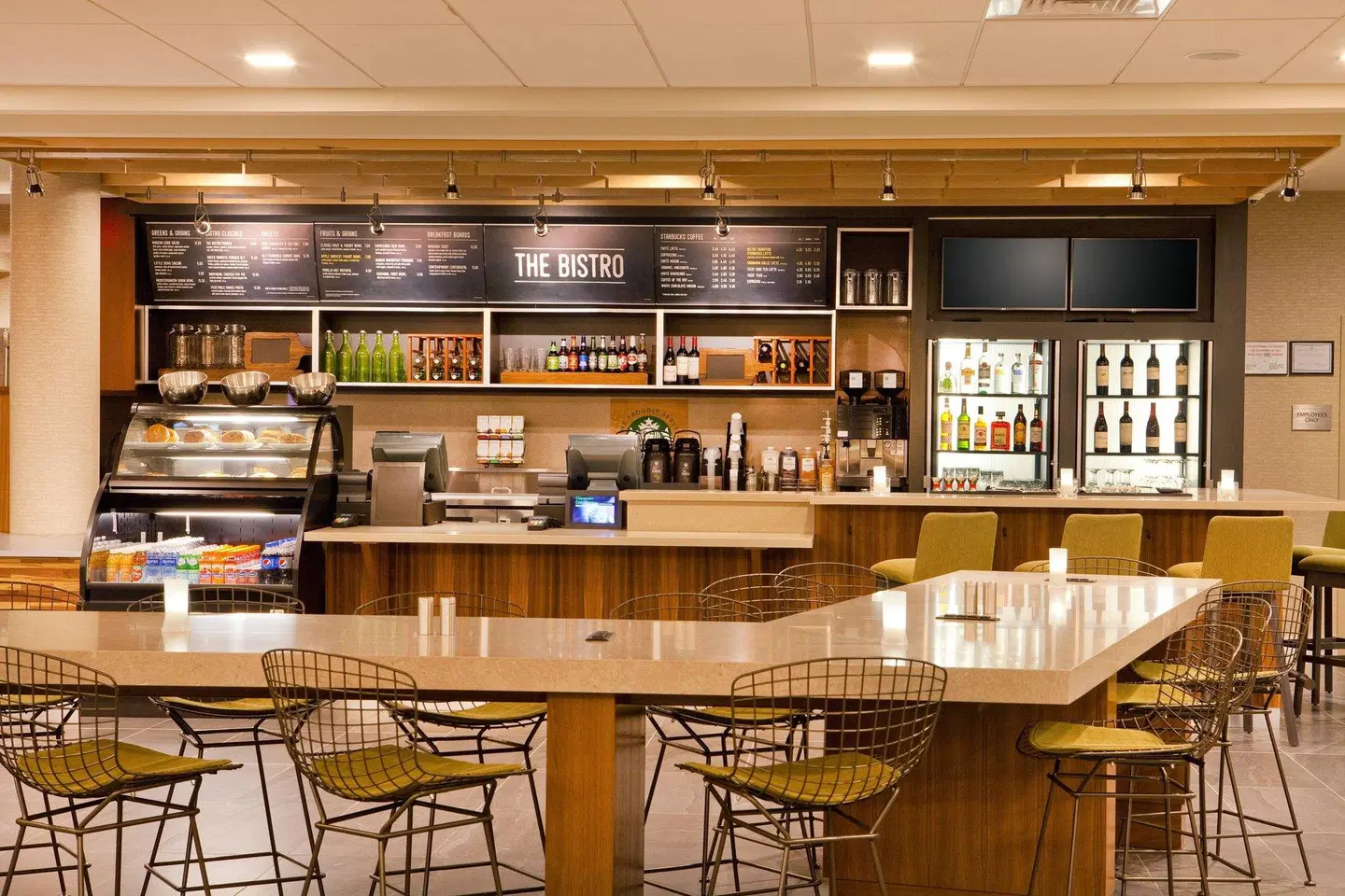 Courtyard by Marriott Yonkers Westchester County Bar
