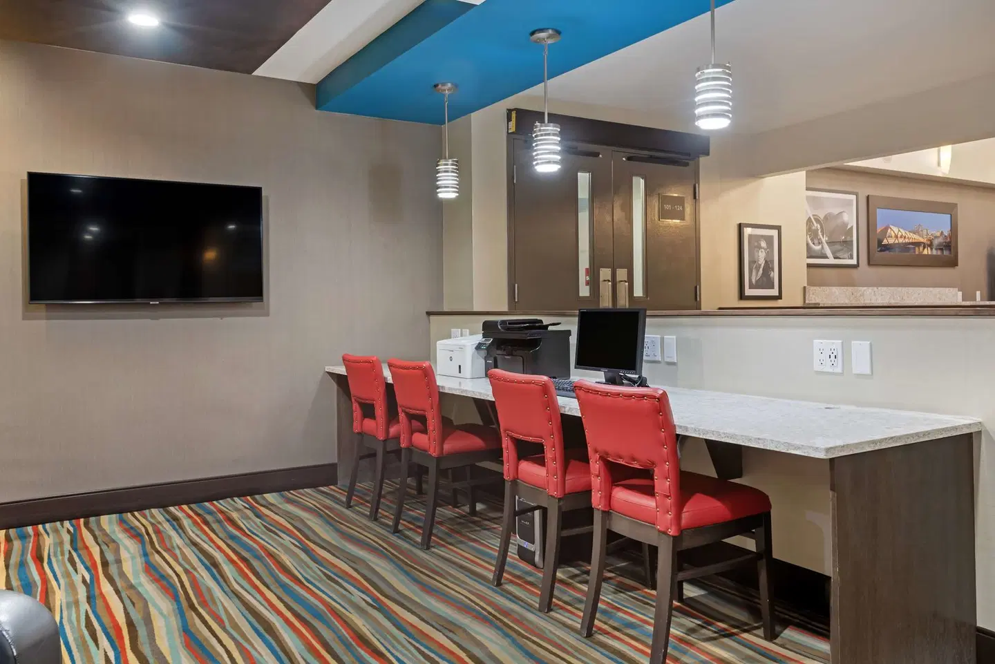 Best Western PLUS Port O'Call Hotel Bar