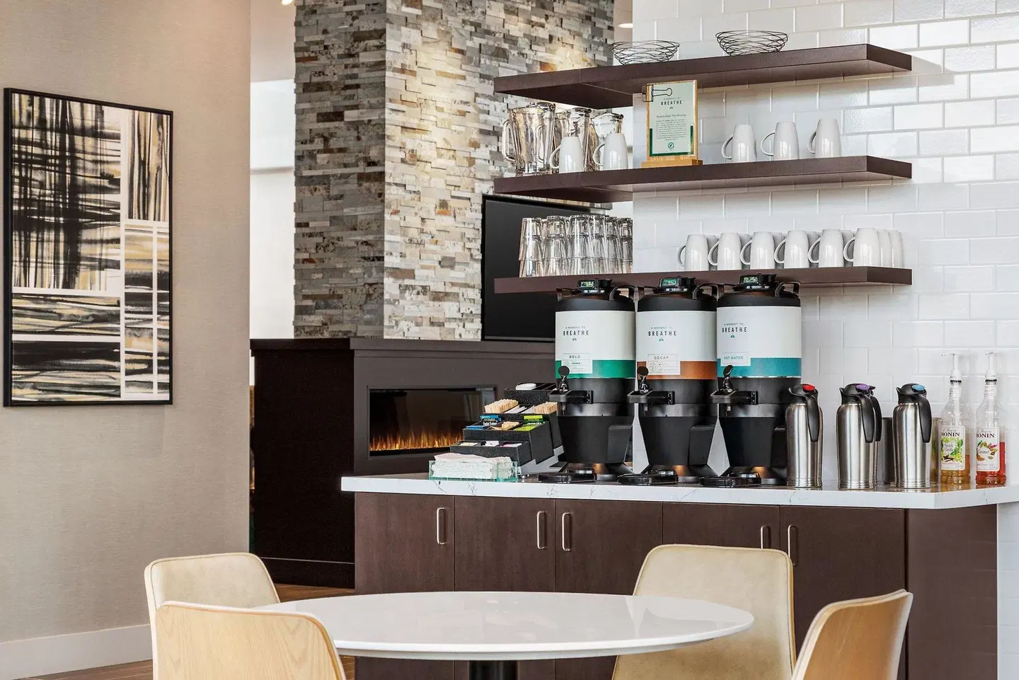 Residence Inn by Marriott New York JFK Airport Bar