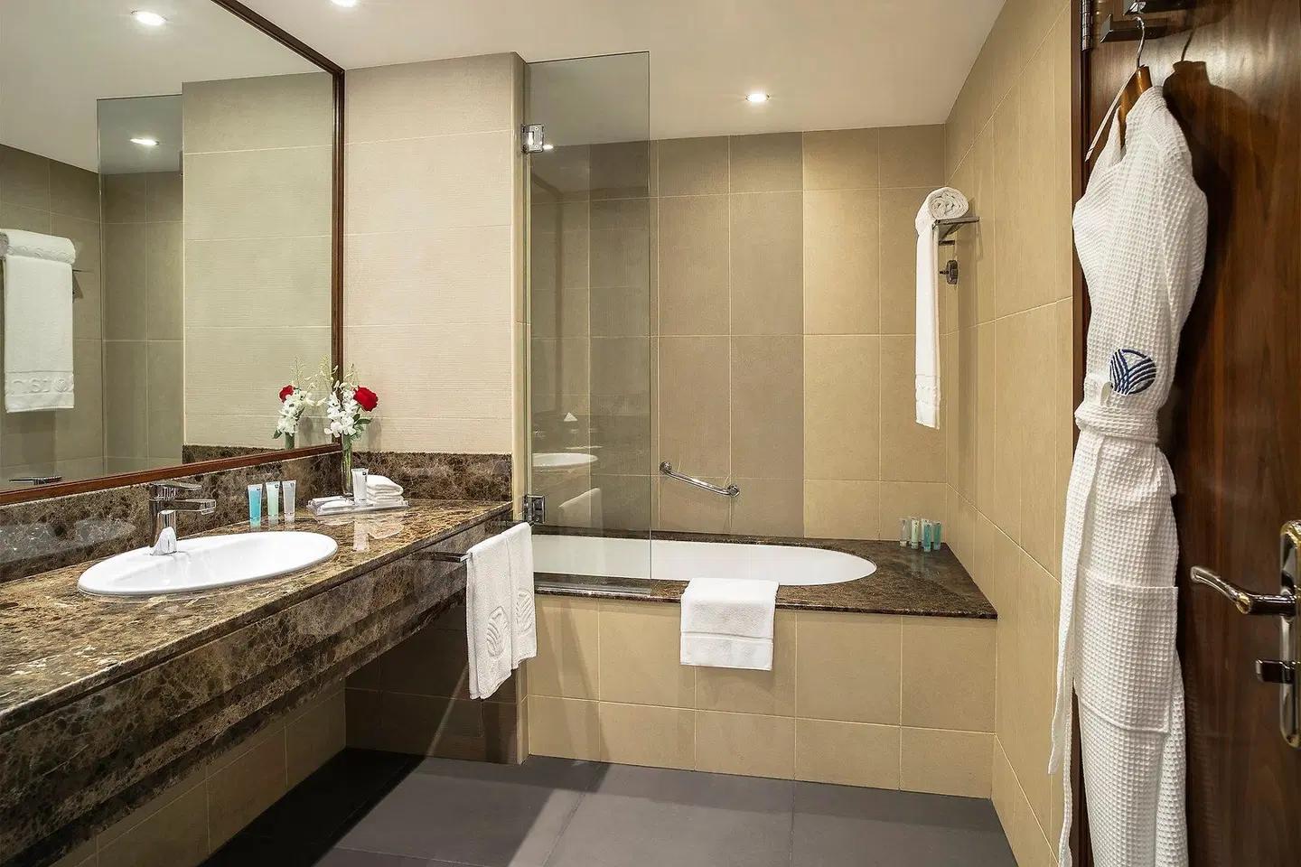 Jumeira Rotana Badezimmer