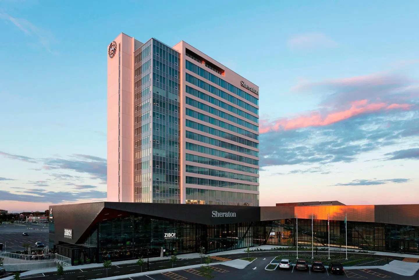 Sheraton Saint-Hyacinthe Hotel EXTERIOR