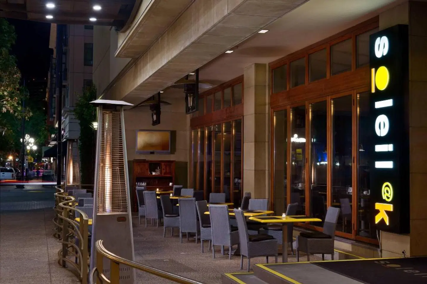 San Diego Marriott Gaslamp Quarter LOUNGE_LOBBY