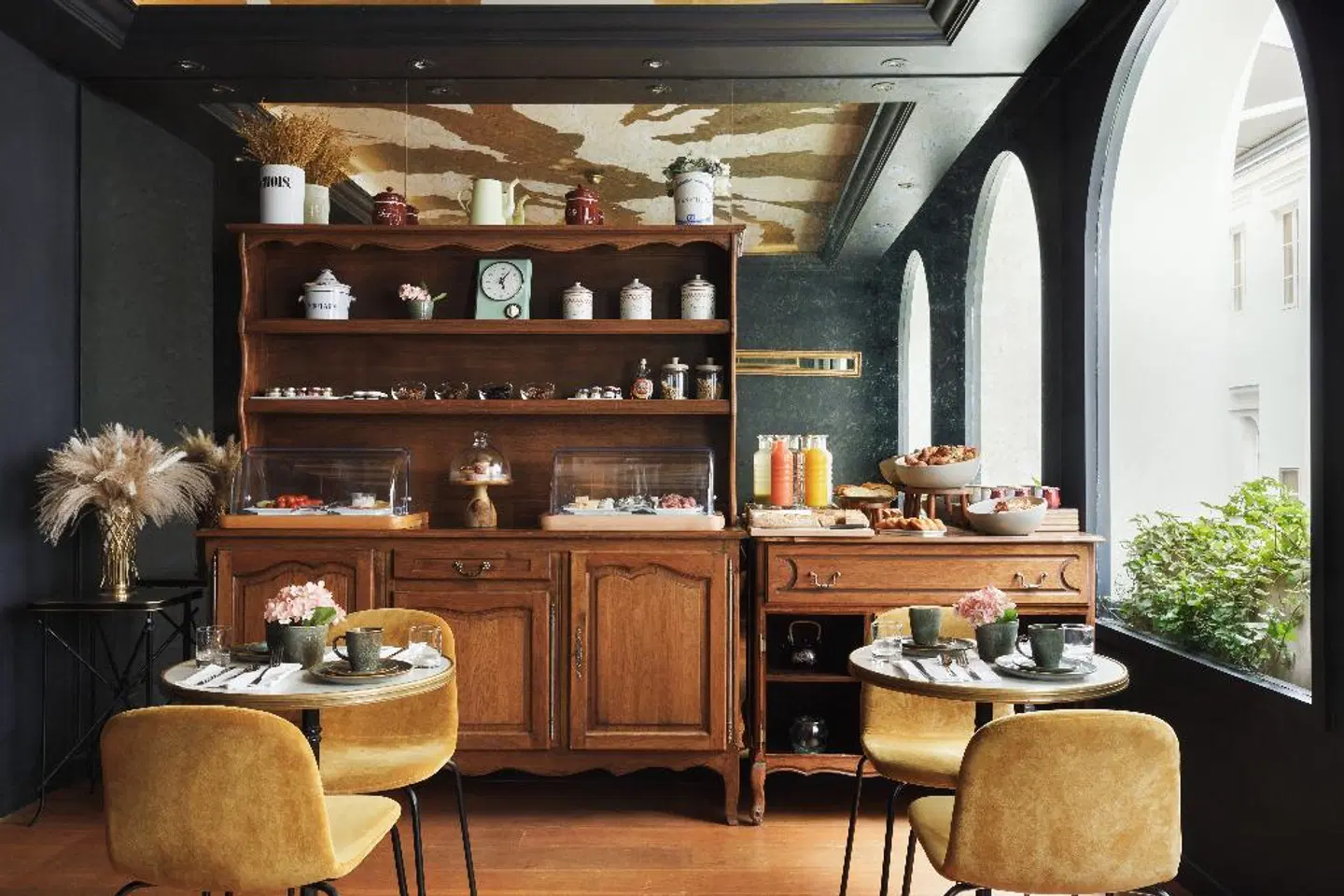 New Hotel Republique Bar
