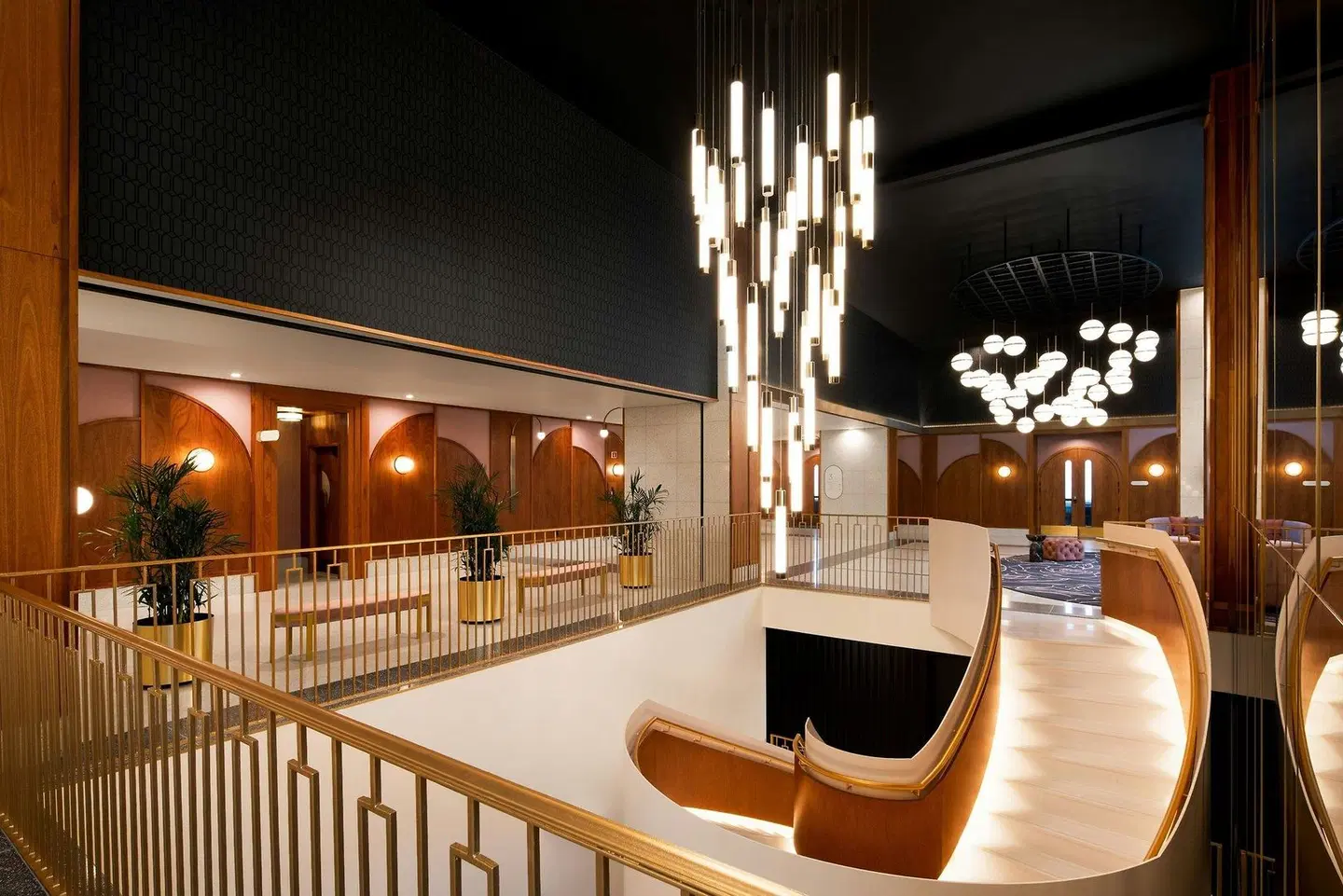 The Honeyrose Hotel, Montreal, A Tribute Portfolio Hotel Bar