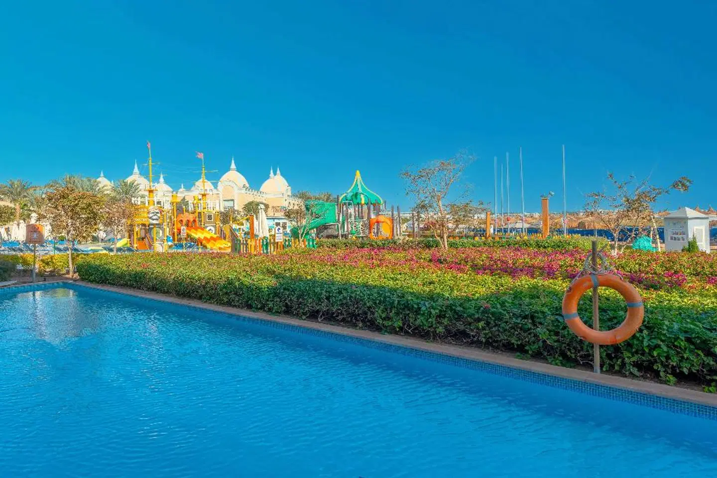 Titanic Royal OUTDOOR_POOL