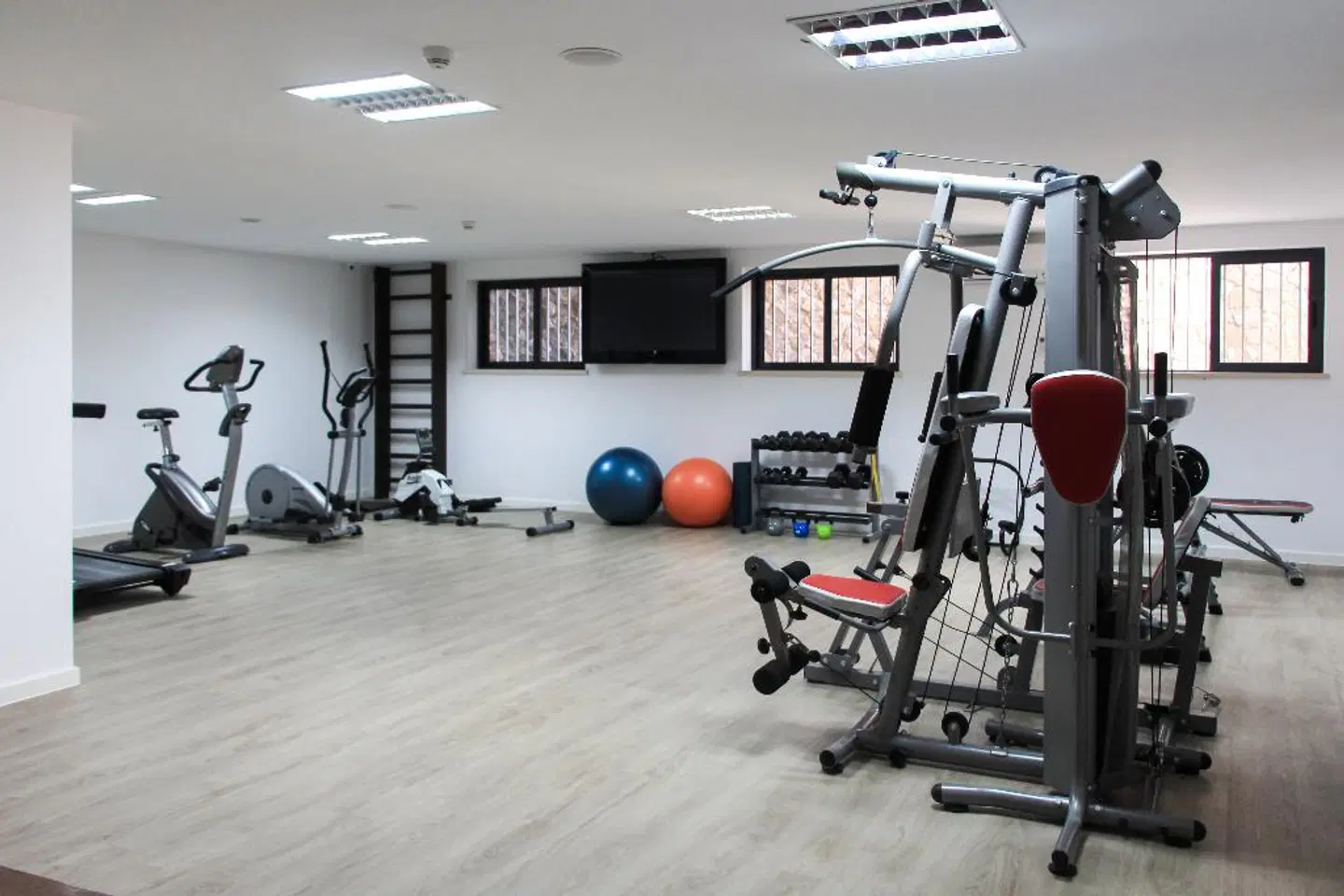 Vitor's Village SPORTS_AND_LEISURE