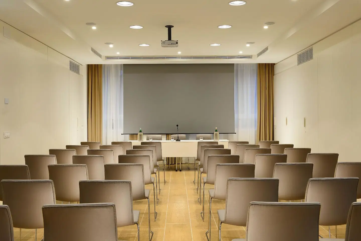 UNA Hotel Century Konferenz