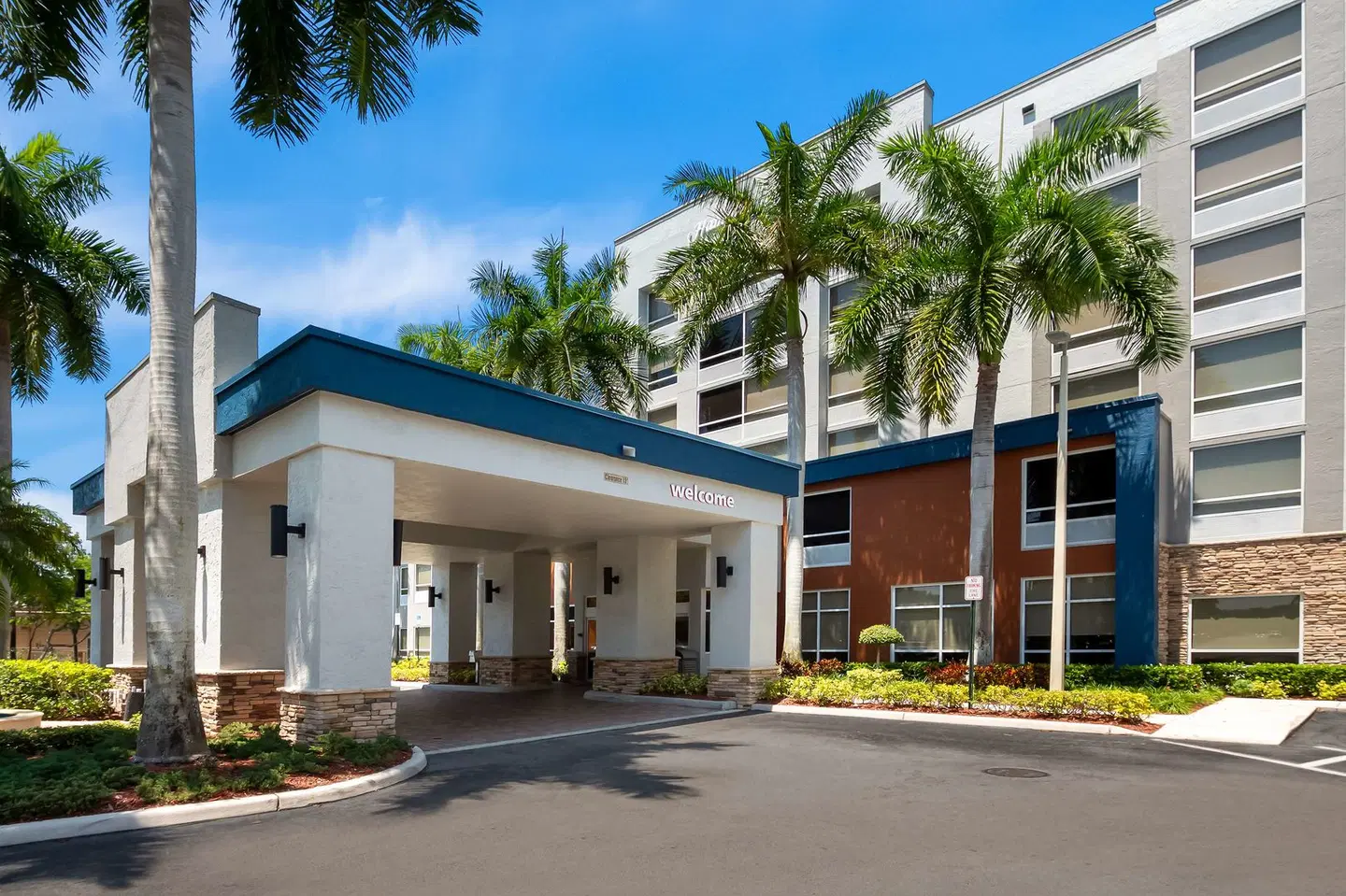 Comfort Suites Weston - Sawgrass Mills South EXTERIOR