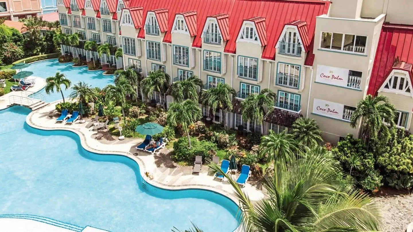 Coco Palm EXTERIOR