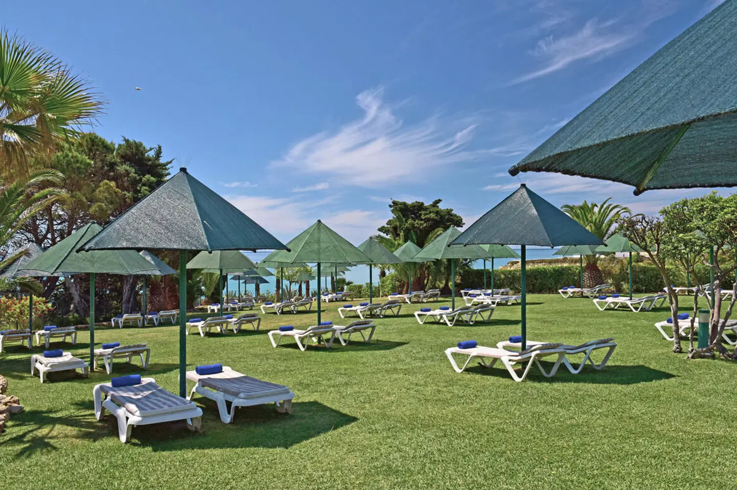 Pestana Viking Beach & Golf Resort Garten