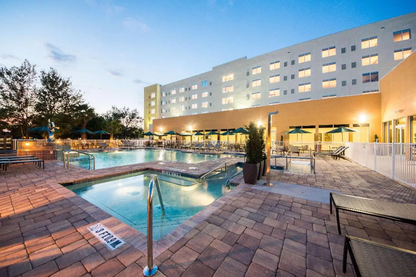 Hyatt Place Orlando/Lake Buena Vista EXTERIOR