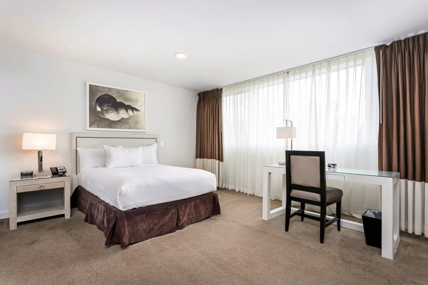 Luxe Sunset Boulevard Hotel ROOM_EXAMPLE
