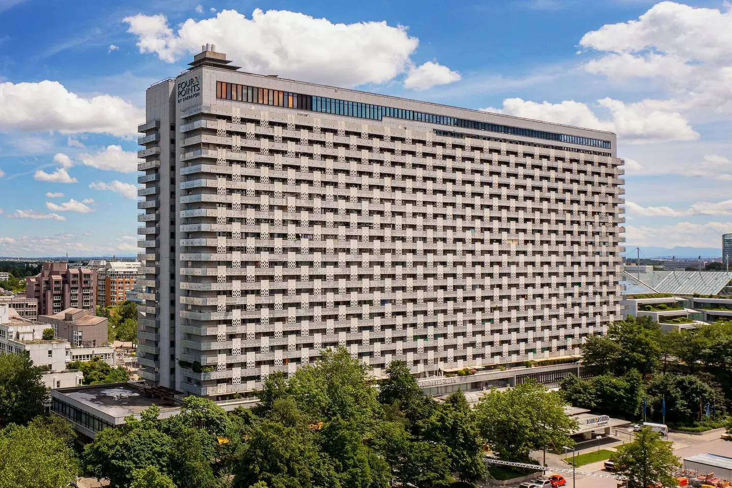 Four Points by Sheraton Munich Arabellapark EXTERIOR
