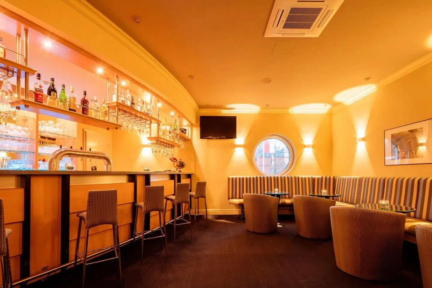 Inselhotel Potsdam-Hermannswerder Bar